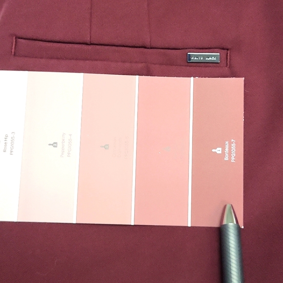 WHBM THE SLIM ANKLE MAROON SIZE 2 - Picture 7 of 7